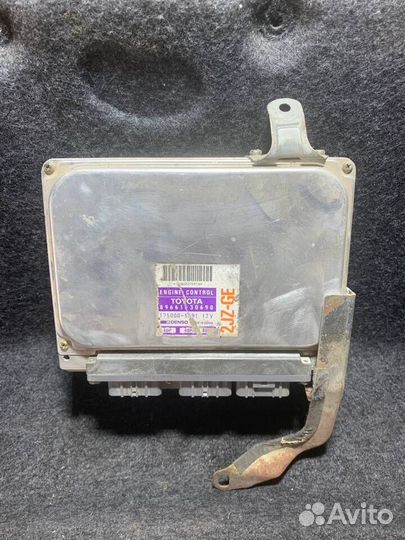 Блок управления двигателем Lexus GS 300