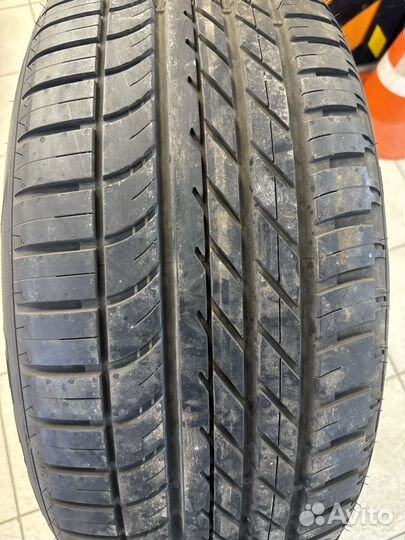 Goodyear Eagle F1 Asymmetric SUV 4x4 275/45 R21