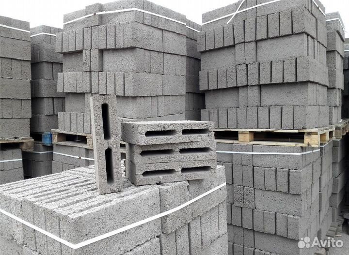 Блок 4- х пустотный керамзит