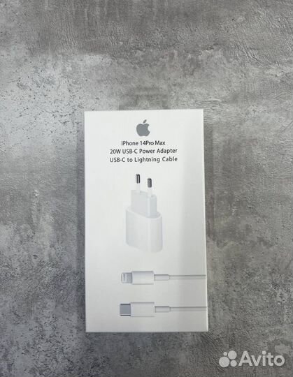 Зарядное устройство на iPhone
