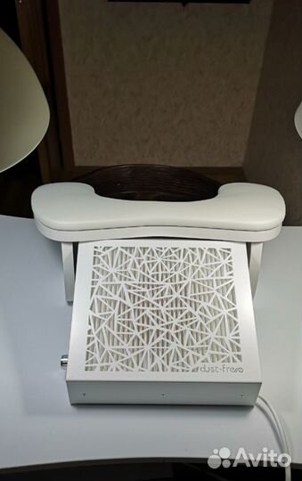 Вытяжка для маникюра Dust Free +подарок подставка