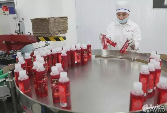 Упаковщицы косметических средств