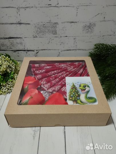Подарочный набор Новогодний мыло розы и салфетка