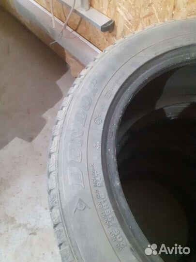 Dunlop SP Winter Ice 01 205/55 R16 30B