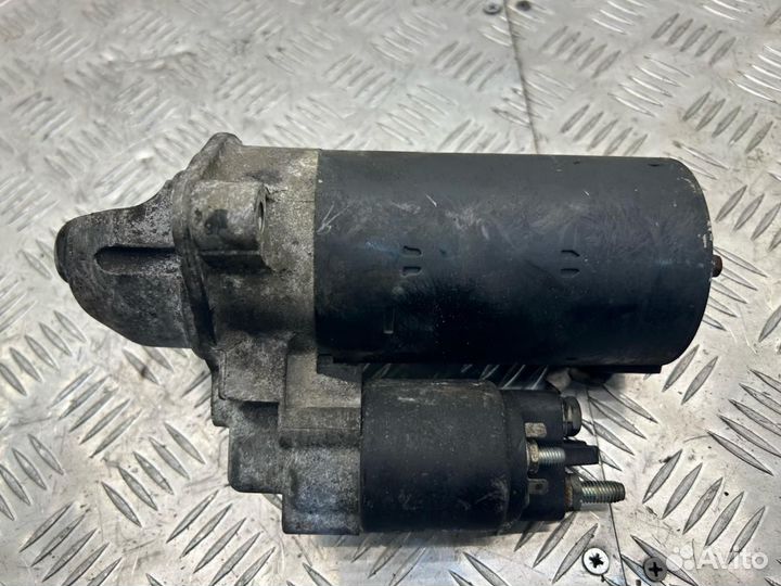 Стартер BMW 5 E39 рест. Е39 2003 7785691