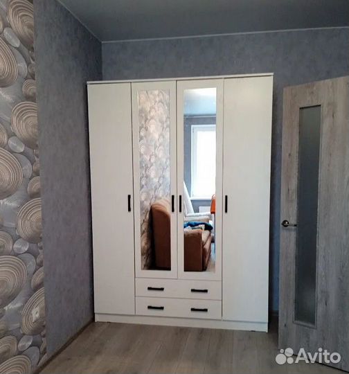 Шкаф Квадро Белый гладкий