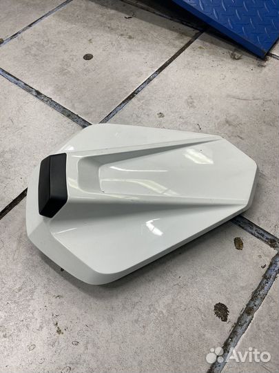 Заглушка сидения KTM Duke 390 от 2017г