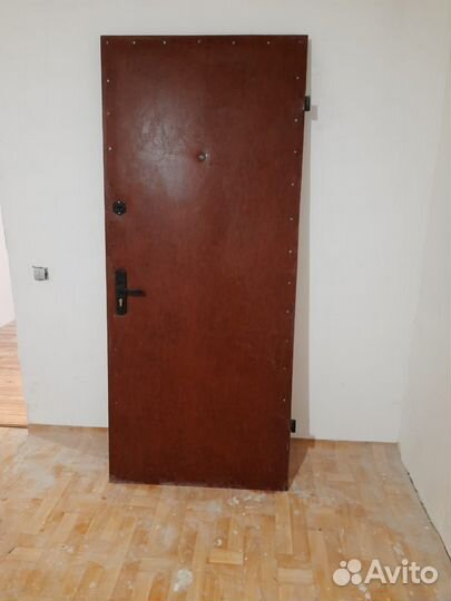 Дверь входная металлическая