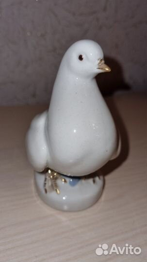 Статуэтка, Голубь белый