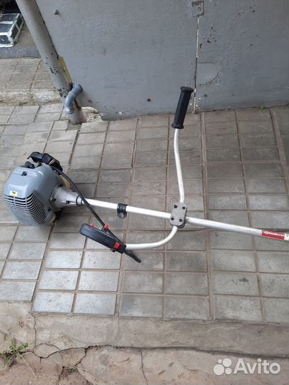 Триммер бензиновый