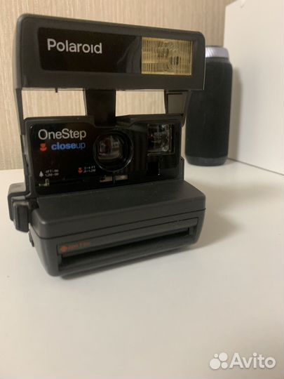 Плёночный фотоаппарат polaroid