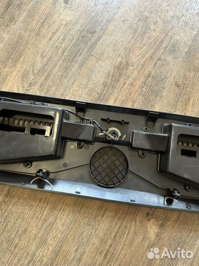 Cadillac srx накладка торпеды