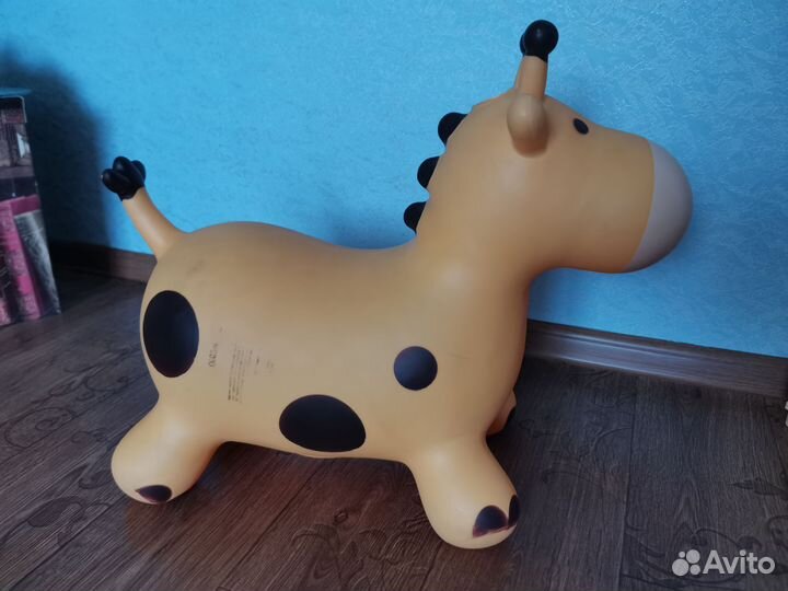 Игрушка прыгун жираф