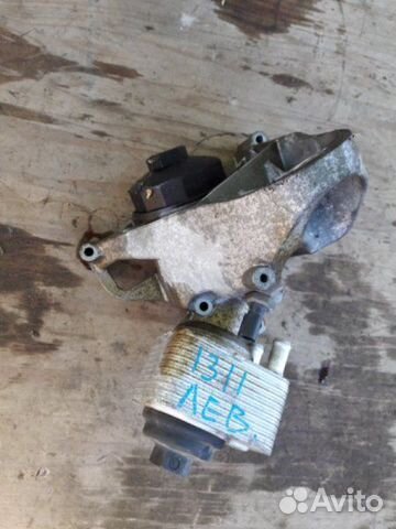 Крепление двигателя левое Volkswagen Touareg 7LA