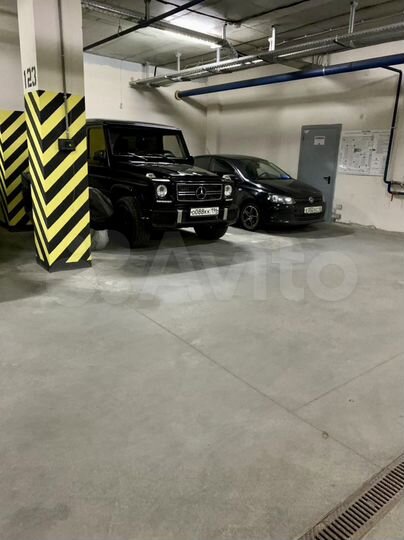 Машиноместо, 20 м²