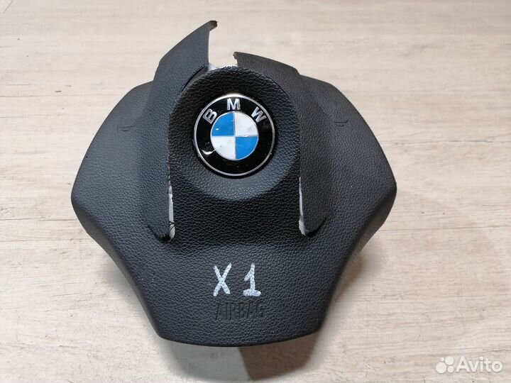 Подушка безопасности водителя BMW X 1 E 84 рест