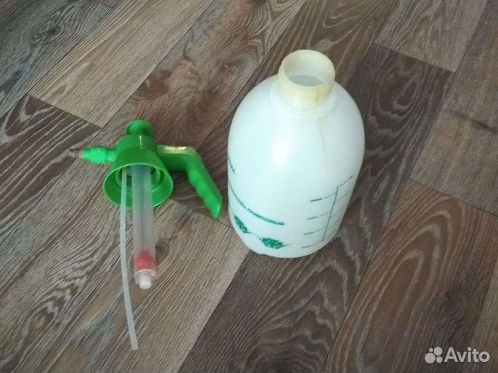 Новый Опрыскиватель помповый ручной
