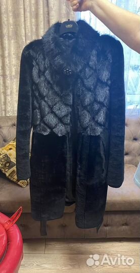 Шуба мутоновая с норкой