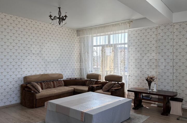 2-к. квартира, 78 м², 6/10 эт.