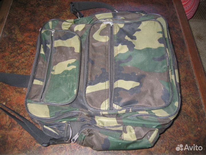 Сумки мужские плечевые бытовые