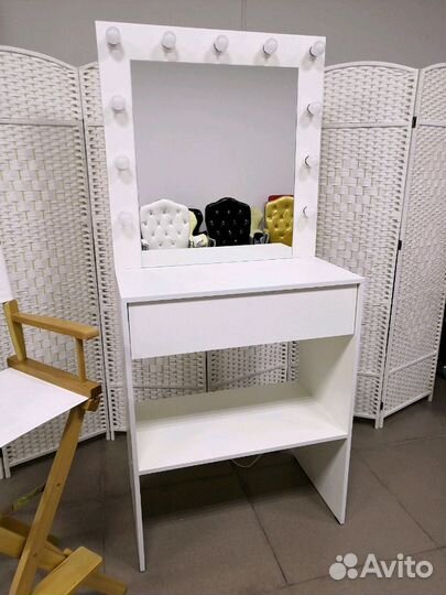 Туалетный столик, зеркало, зеркало визажиста, грим