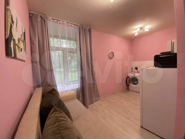 2-к. квартира, 60 м², 1/3 эт.