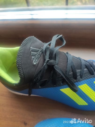 Футбольные кроссовки adidas 39,5 размер