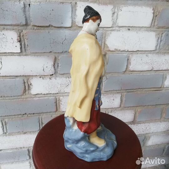 Статуэтка майская ночь