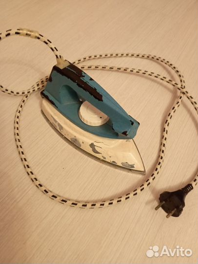 Утюг советский