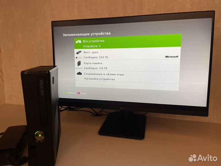 Xbox 360 + 2 геймпада 36игр