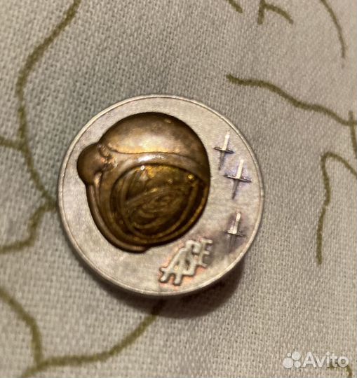 Значок космос шлем ASE