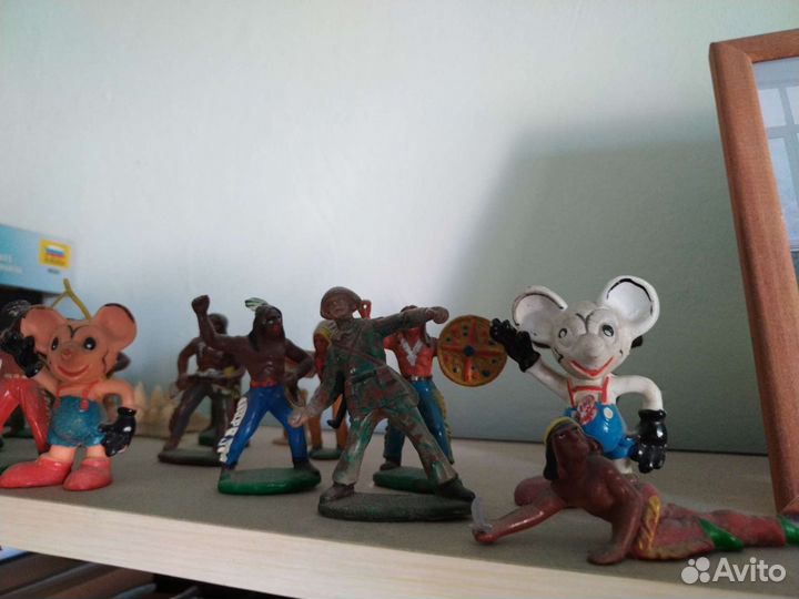 Игрушки СССР солдатики