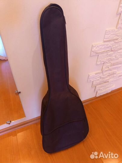 Классическая гитара yamaha c40