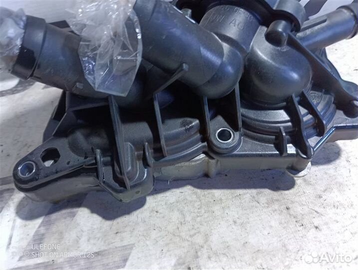 Насос системы охлаждения Volkswagen Passat B8 1.4