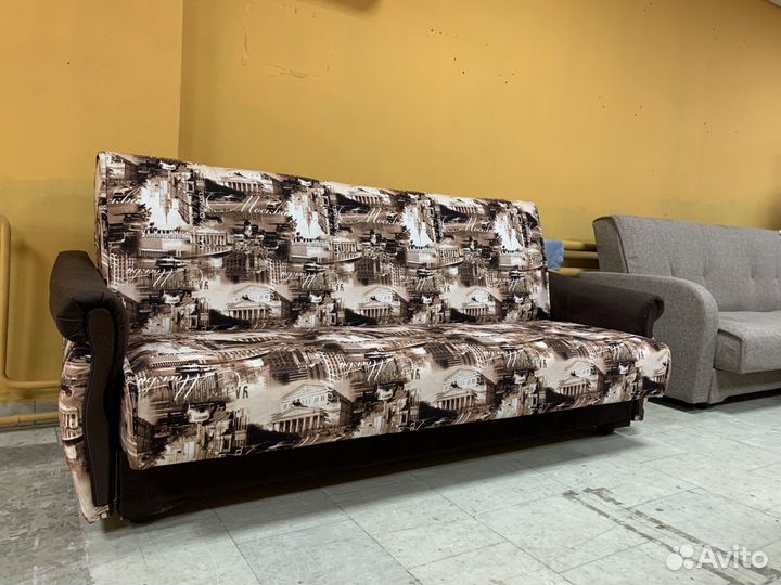 Диван Книжка