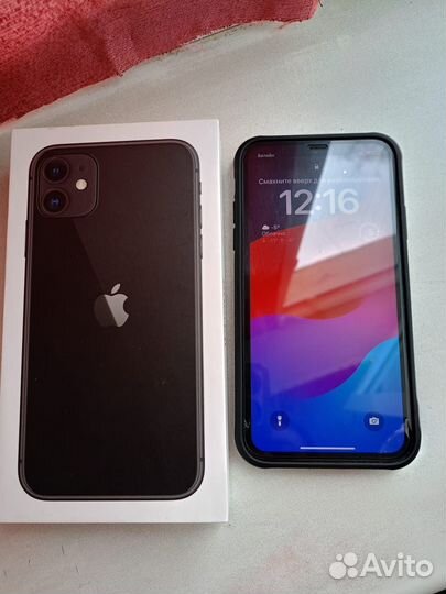 iPhone 11, 64 ГБ