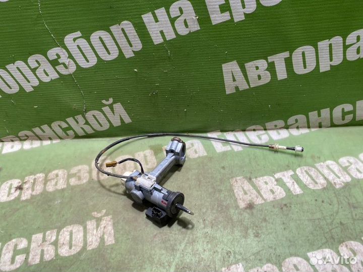 Замок зажигания Infiniti G35 V35 VQ35DE 2003