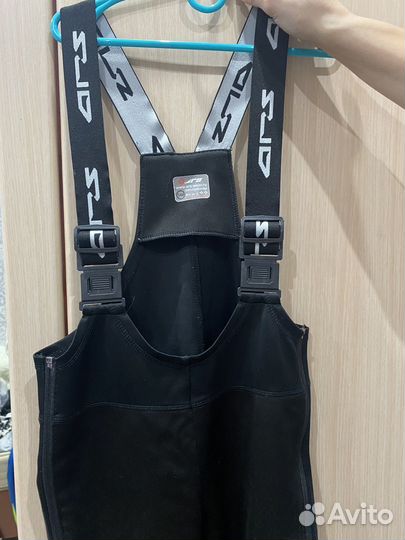 Лыжные вещи на мальчика 140-150