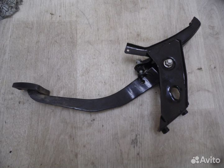 Педаль тормоза Geely MK 2008-2015