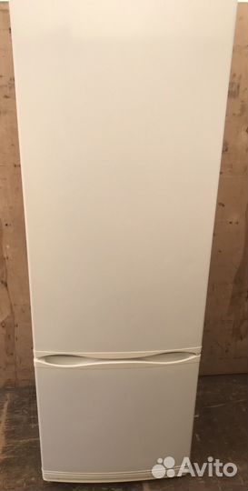 Холодильник атлант двухкамерный