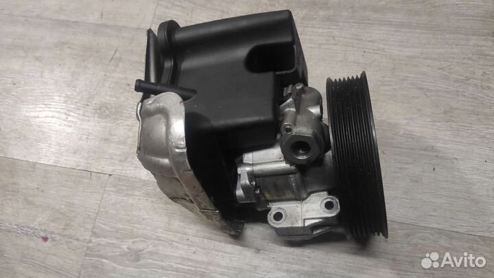 Насос гидроусилителя руля мерседес 7692900519