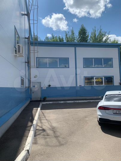 Производство, склад1640 м²