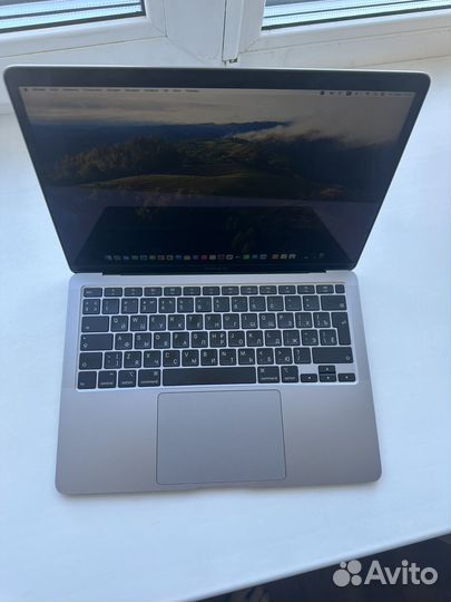 Apple MacBook air 2020 i3 256