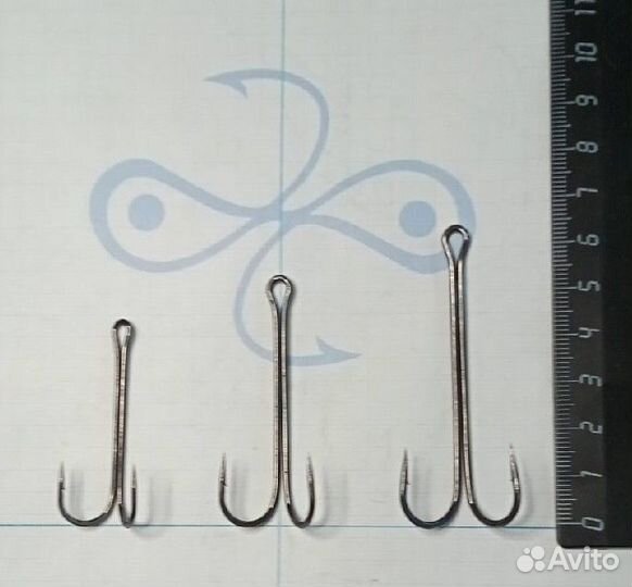 Крючки двойники