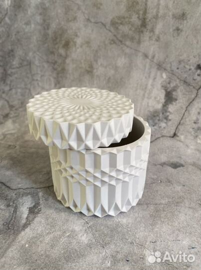 Декор из гипса