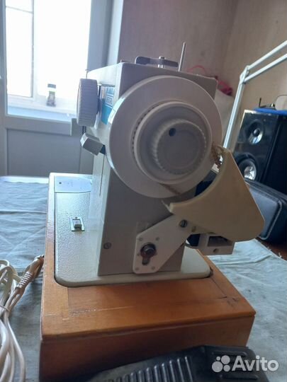 Швейная машина Veritas rubina