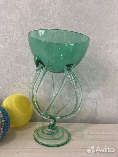 Ваза СССР винтаж из цветного стекла. ар