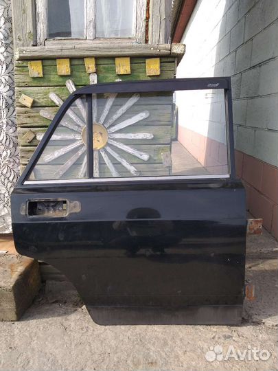 Двери на ваз 2107 задний с паровой