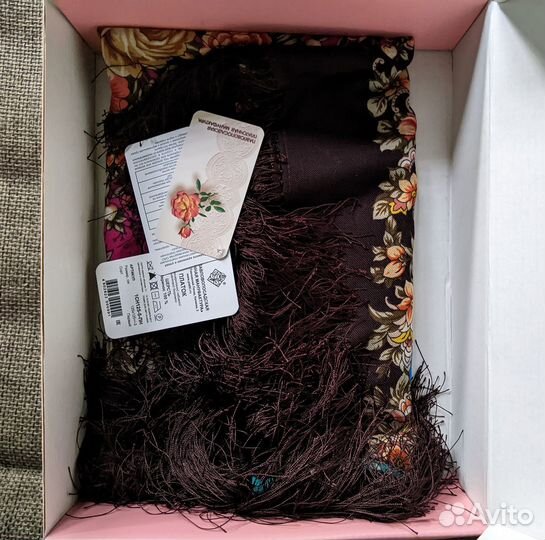 Павловопосадский шерстяной платок