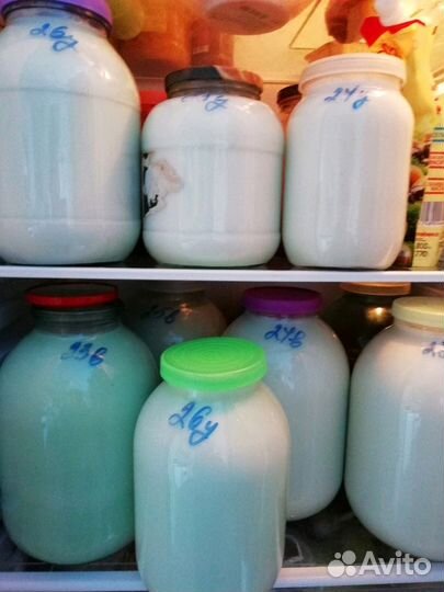 Молоко козье и коровье